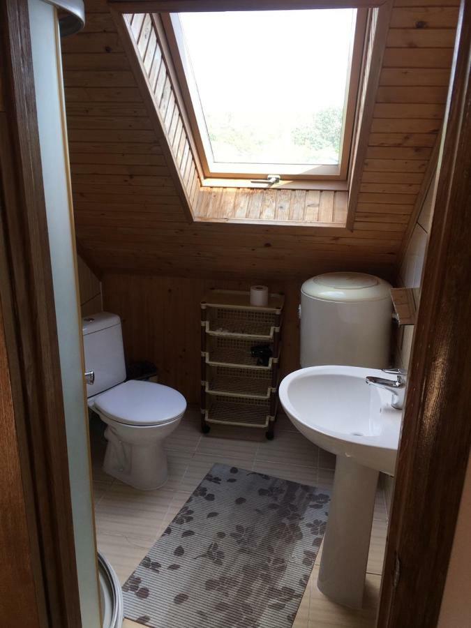 Веселий Кут Hotell Zaliznyi Port Exteriör bild